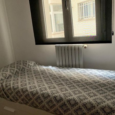 Bonito Alojamiento Junto A La Plaza De Toros Con Garage Apartment อัลบาเซเต ภายนอก รูปภาพ