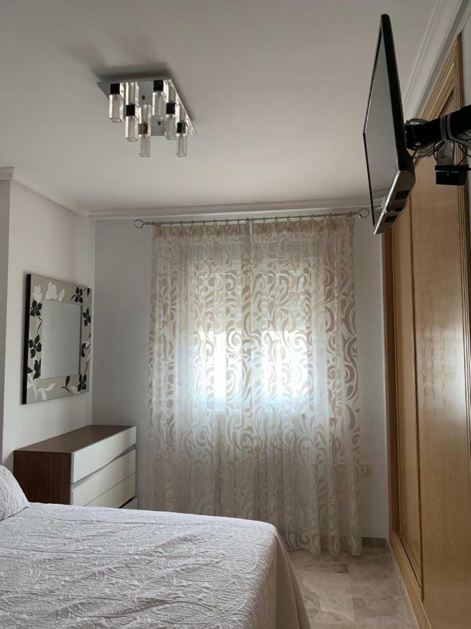 Bonito Alojamiento Junto A La Plaza De Toros Con Garage Apartment อัลบาเซเต ภายนอก รูปภาพ
