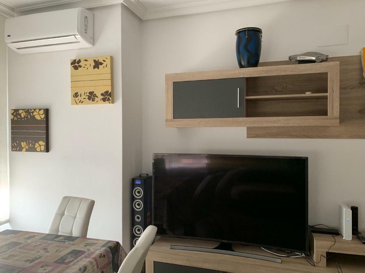 Bonito Alojamiento Junto A La Plaza De Toros Con Garage Apartment อัลบาเซเต ภายนอก รูปภาพ